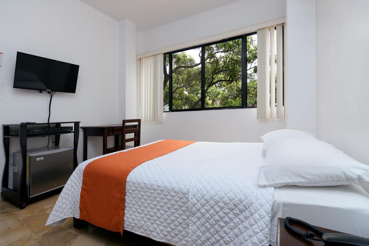 Hotel De Alborada กวายากิล ภายนอก รูปภาพ