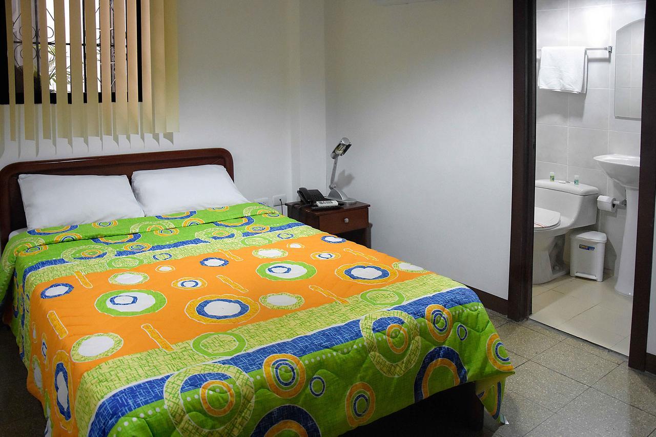 Hotel De Alborada กวายากิล ภายนอก รูปภาพ